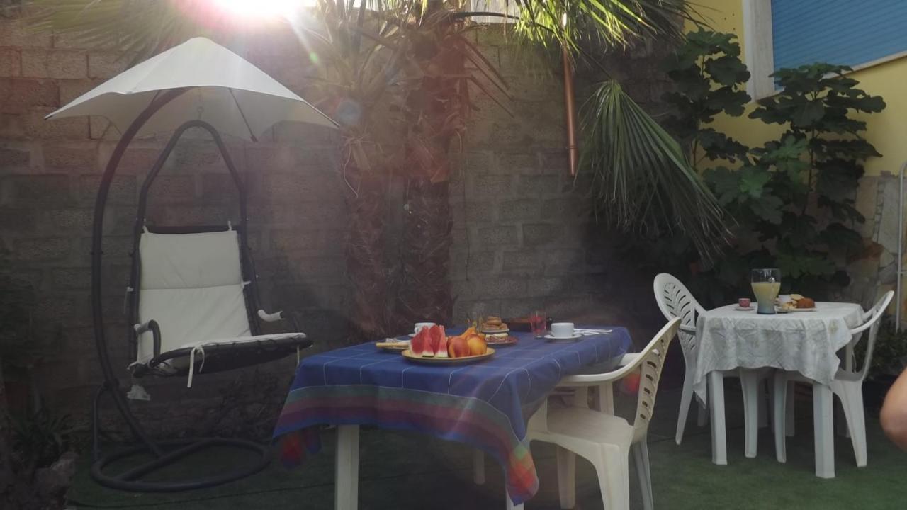 B & B Il Mirto 2 Sant'Antioco Bagian luar foto