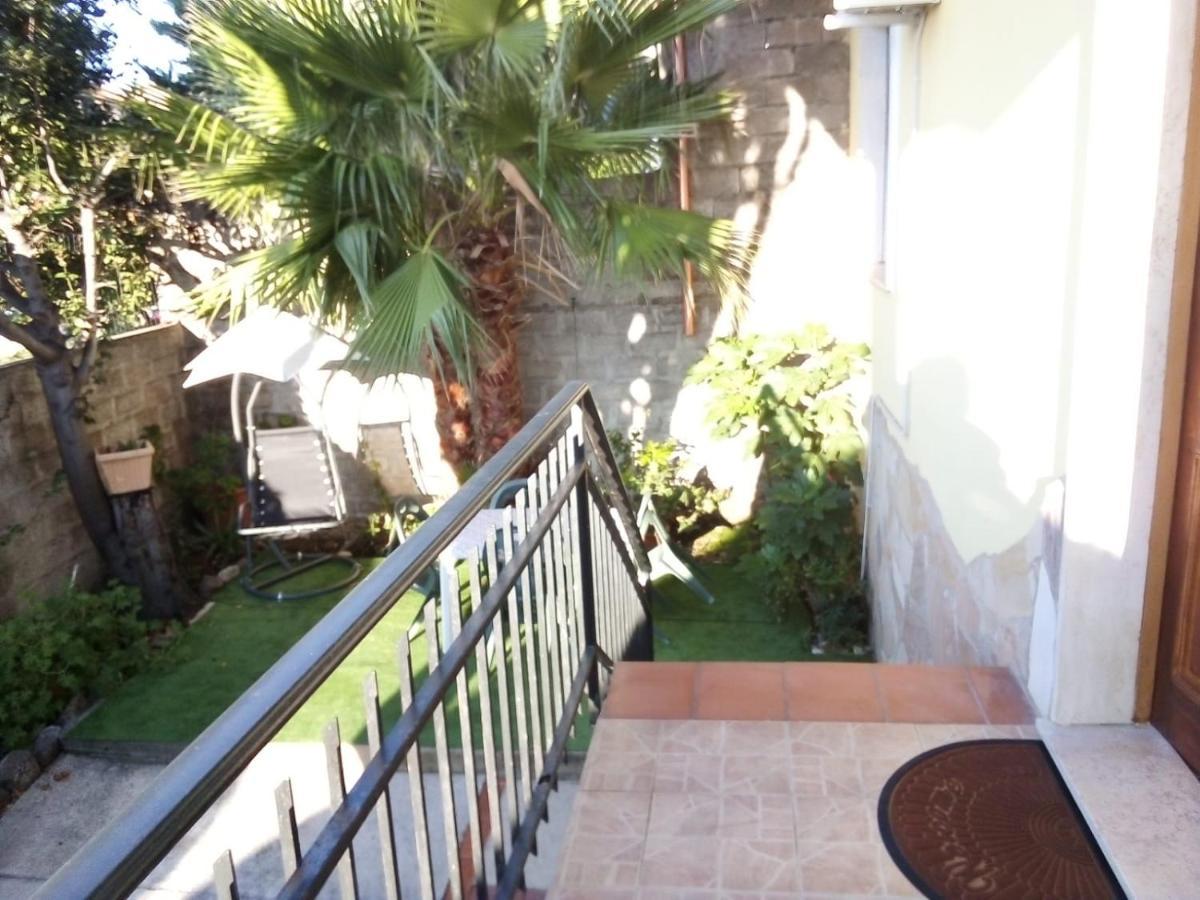 B & B Il Mirto 2 Sant'Antioco Bagian luar foto