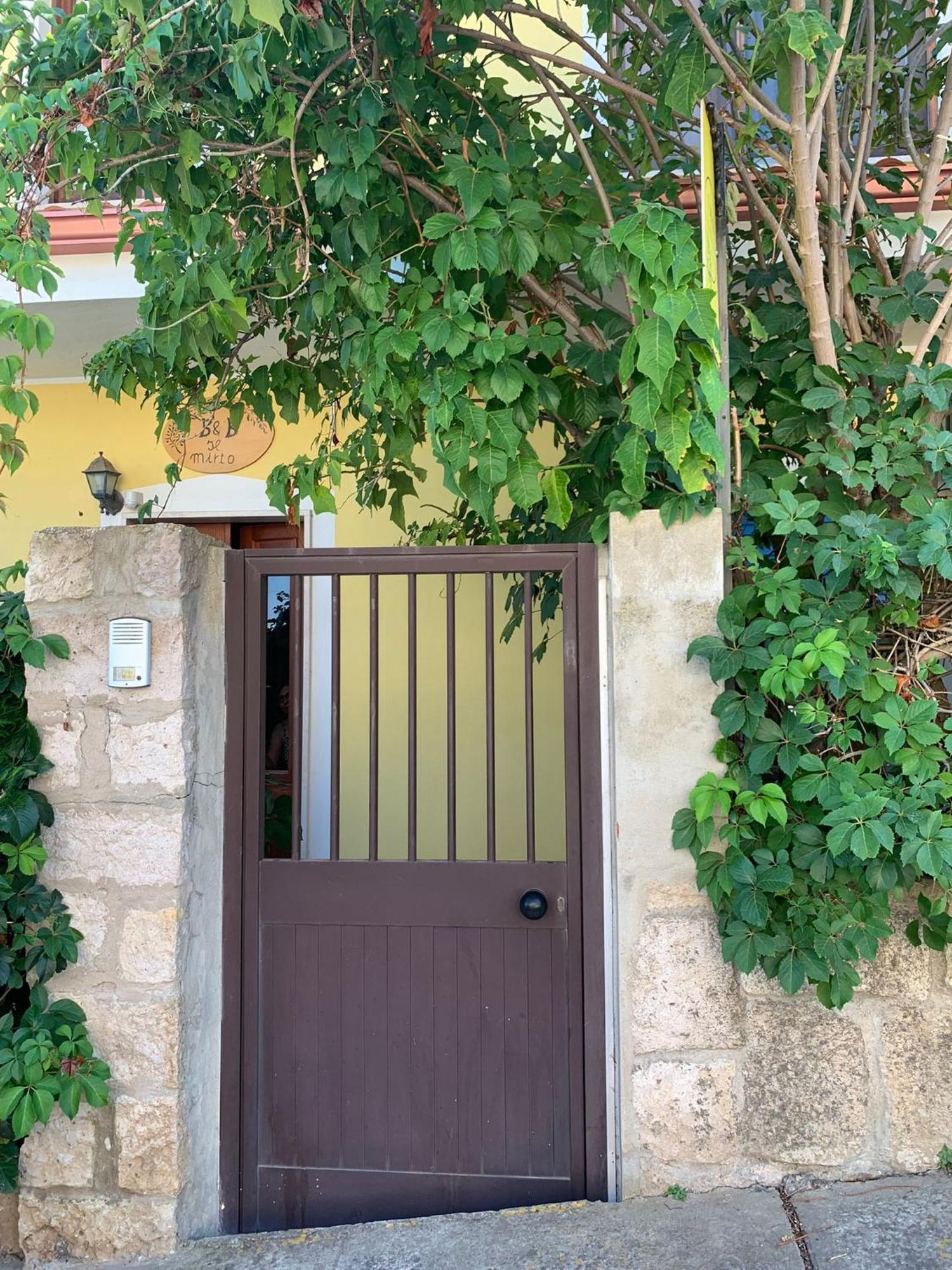 B & B Il Mirto 2 Sant'Antioco Bagian luar foto